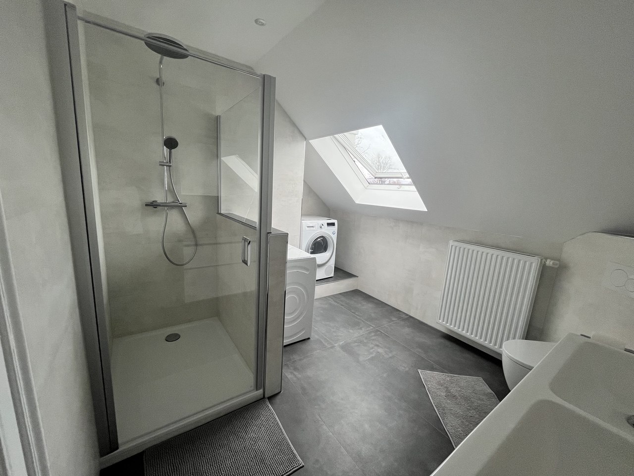 Renoviertes Gemeinschaftsbad der Villa Eiserfeld in Siegen – Bild 9